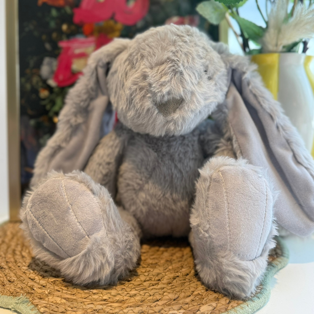 Knuffelkonijn fluffy grijs