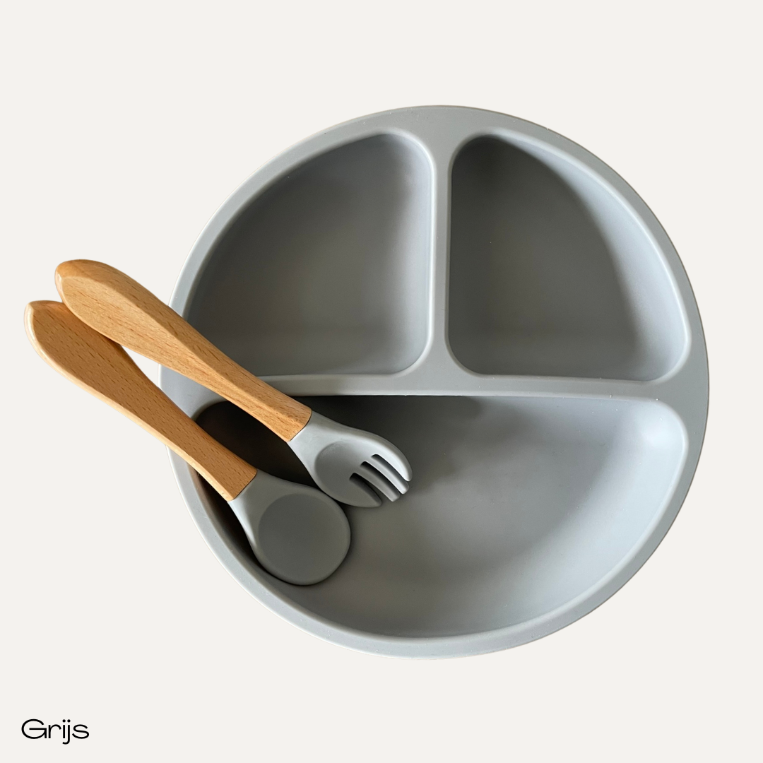 Siliconen bord met vork en lepel